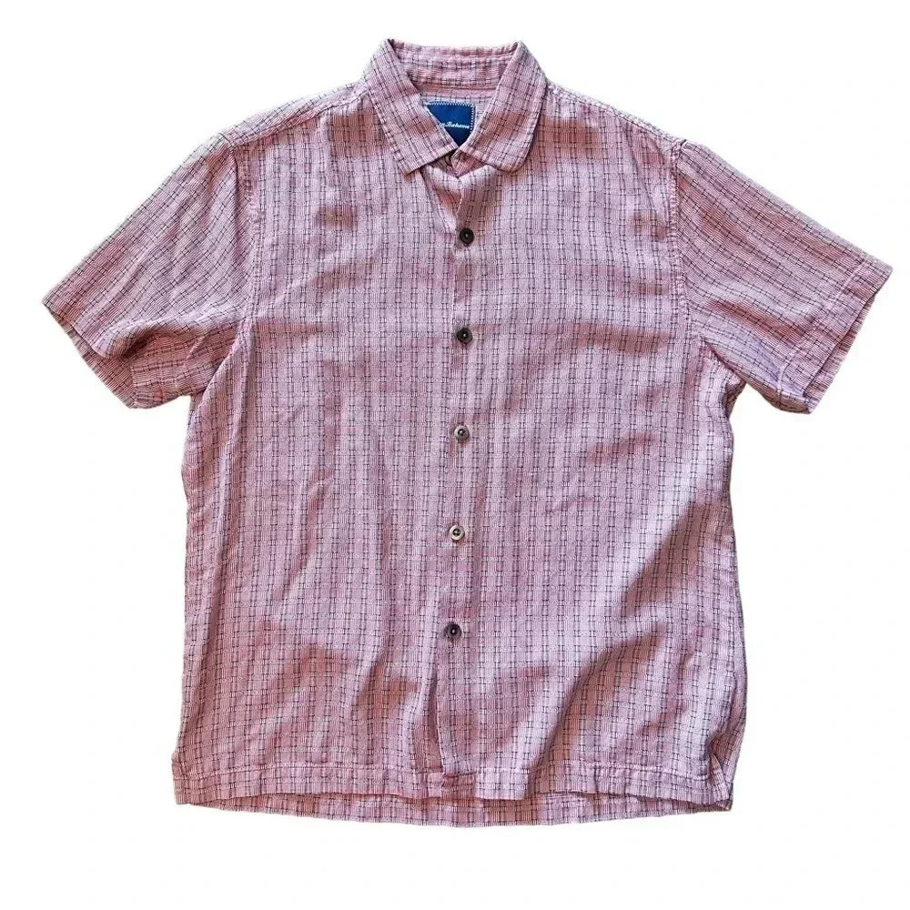 Tommy Bahama 100 % Silk Men’s Medium Geometric Pattern Red Black EUC Button Down